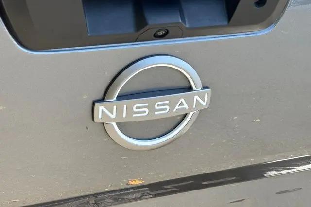 2025 Nissan Frontier King Cab SV 4x2