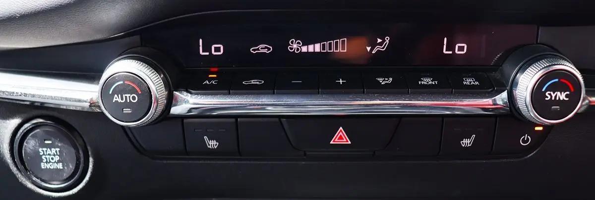 2024 Mazda Mazda3 2.5 S Carbon Edition