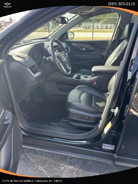 2023 GMC Terrain FWD SLT