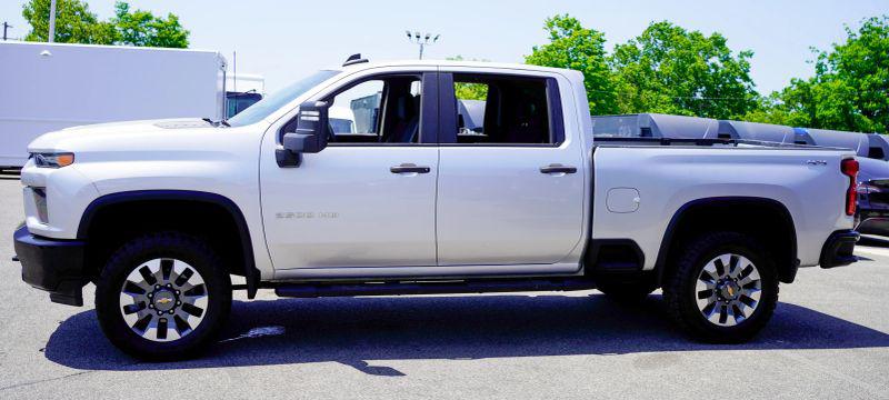 2021 Chevrolet Silverado 2500HD 4WD Crew Cab Standard Bed Custom