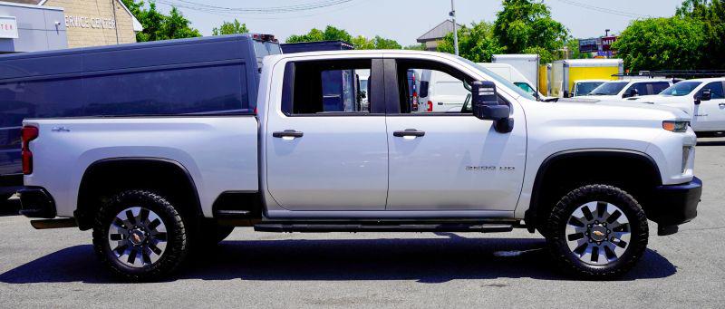 2021 Chevrolet Silverado 2500HD 4WD Crew Cab Standard Bed Custom