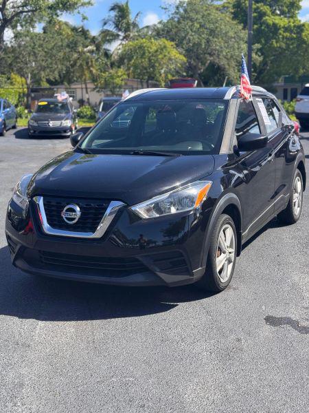 2019 Nissan Kicks S