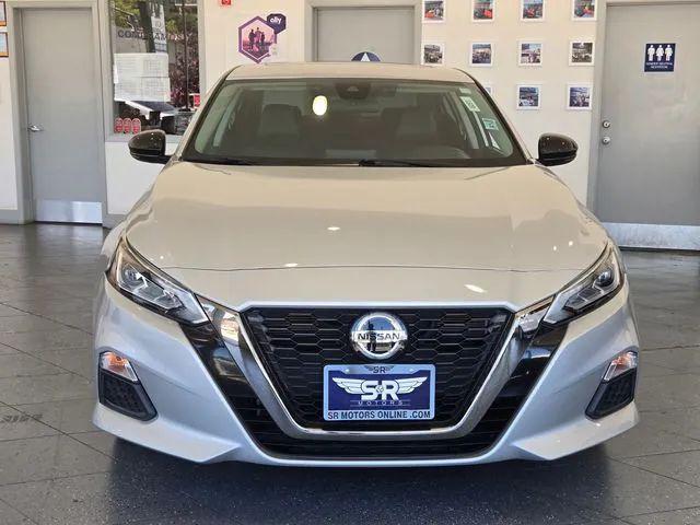 2020 Nissan Altima SR FWD