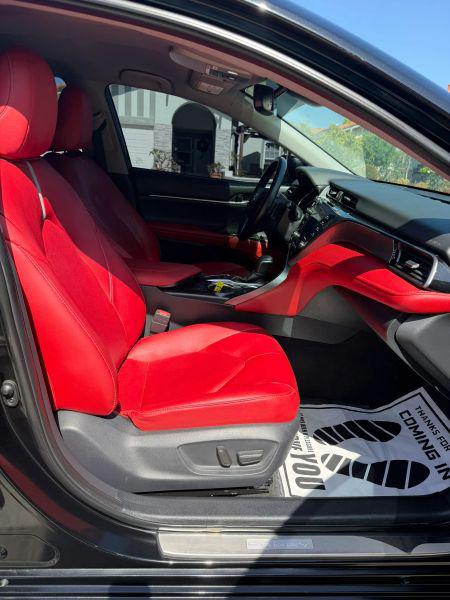 2019 Toyota Camry XSE