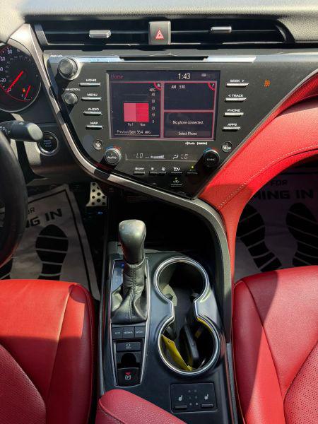 2019 Toyota Camry XSE