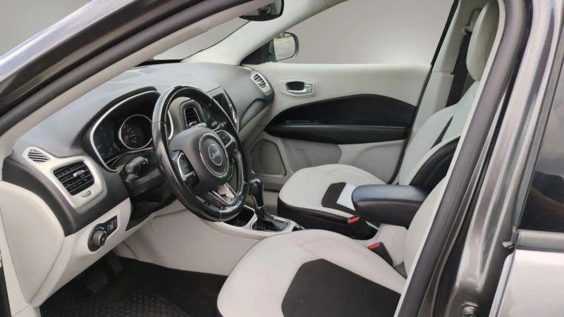 2021 Jeep Compass Latitude FWD