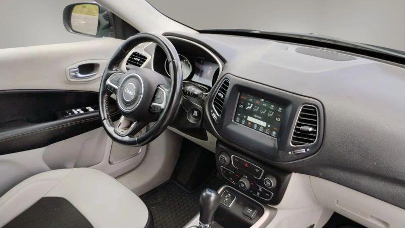 2021 Jeep Compass Latitude FWD