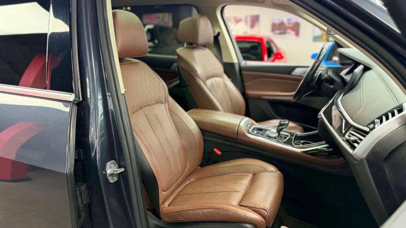 2019 BMW X7 xDrive50i