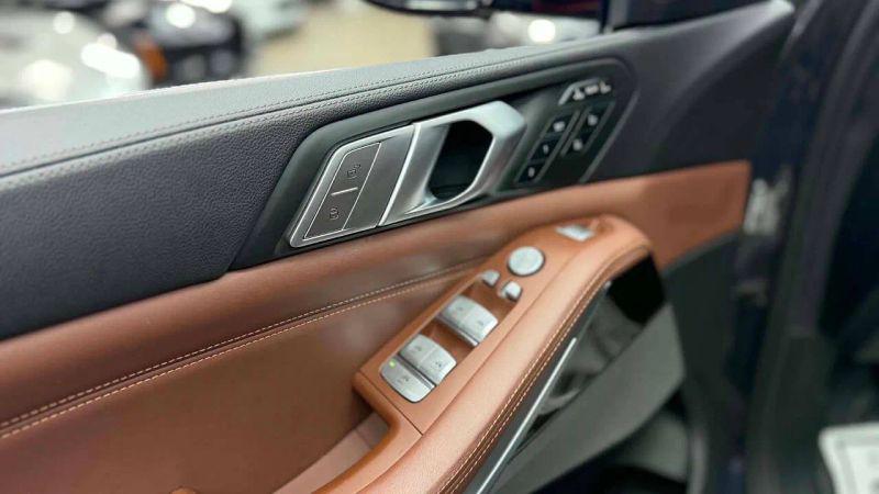 2019 BMW X7 xDrive50i