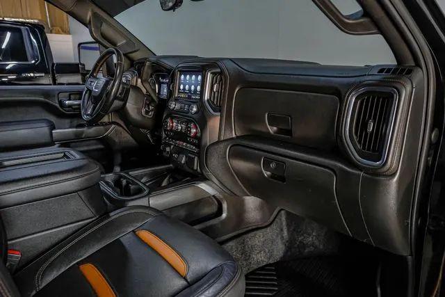 2020 GMC Sierra 2500HD 4WD Crew Cab Standard Bed AT4