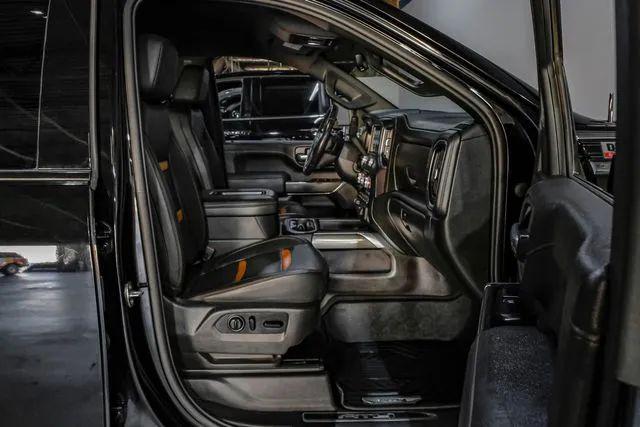 2020 GMC Sierra 2500HD 4WD Crew Cab Standard Bed AT4