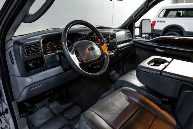 2004 Ford F-350 XL