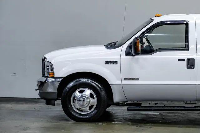 2004 Ford F-350 XL