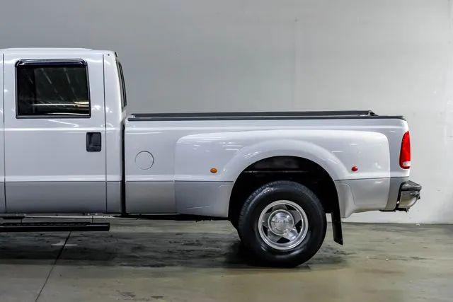 2004 Ford F-350 XL