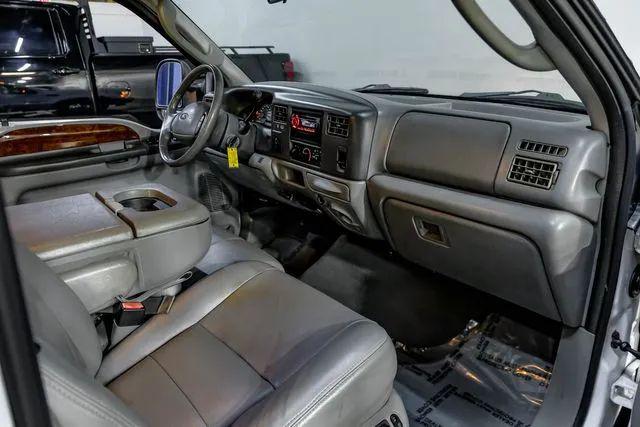 2004 Ford F-350 XL
