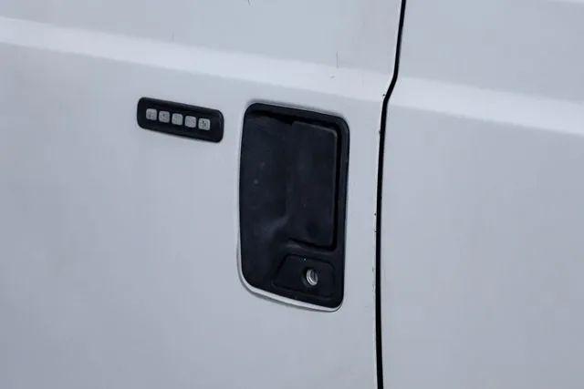 2004 Ford F-350 XL