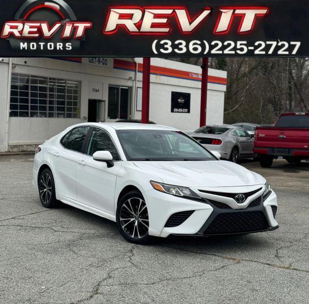 2019 Toyota Camry SE for sale in Summerfield, NC