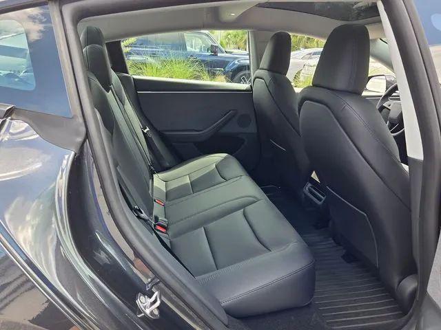 2025 Tesla Model 3 Long Range Rear-Wheel Drive