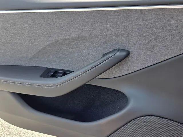 2025 Tesla Model 3 Long Range Rear-Wheel Drive