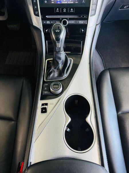 2021 INFINITI Q50 LUXE