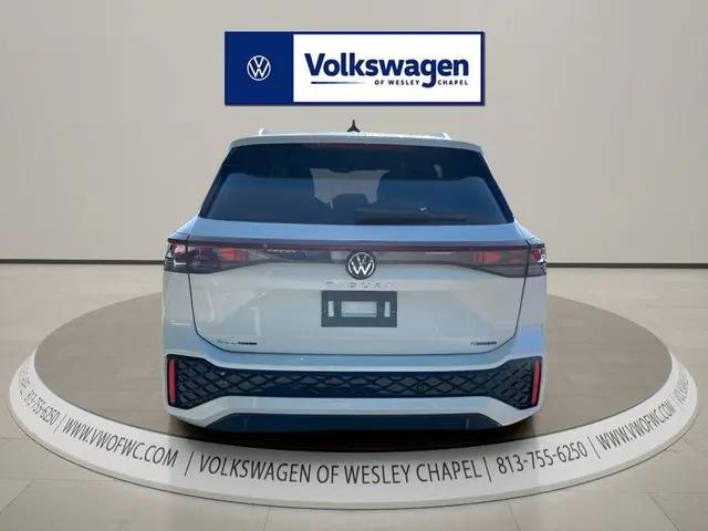 2026 Volkswagen Tiguan SEL R-Line Turbo