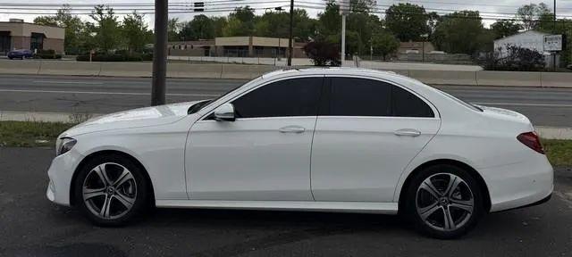 2018 Mercedes-Benz E-CLASS E 300 E 300