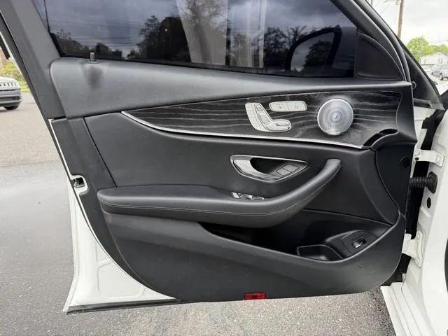 2018 Mercedes-Benz E-CLASS E 300 E 300
