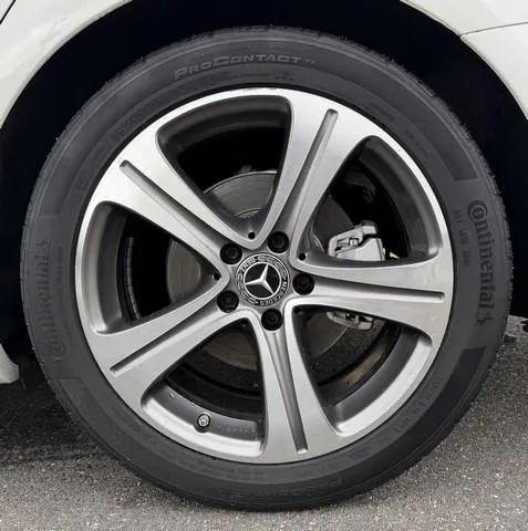 2018 Mercedes-Benz E-CLASS E 300 E 300