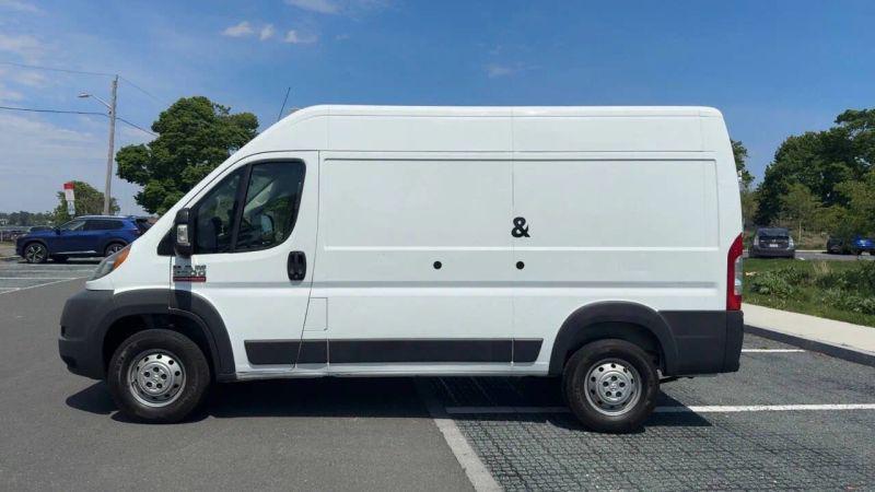 2018 Ram ProMaster 2500 Cargo Van High Roof 136" WB