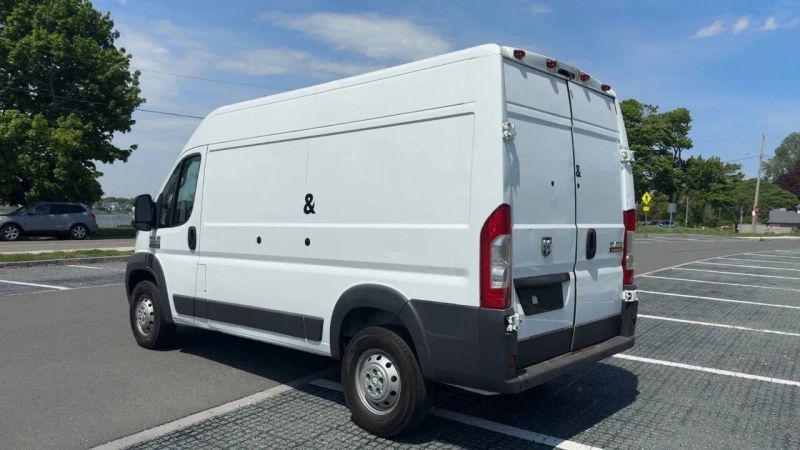2018 Ram ProMaster 2500 Cargo Van High Roof 136" WB