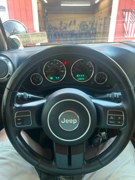 2011 Jeep Wrangler Unlimited Sahara