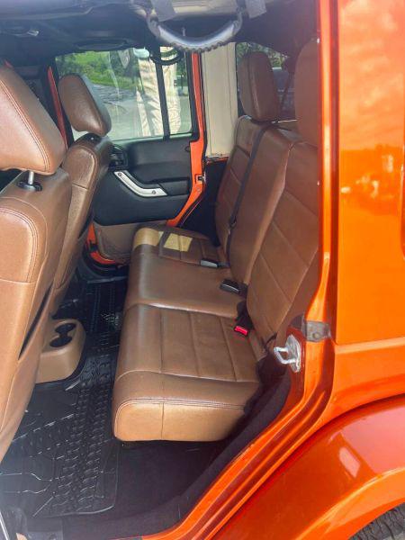 2011 Jeep Wrangler Unlimited Sahara