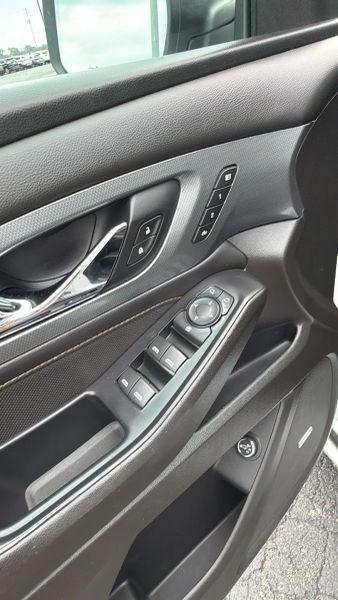 2021 Chevrolet Traverse FWD Premier