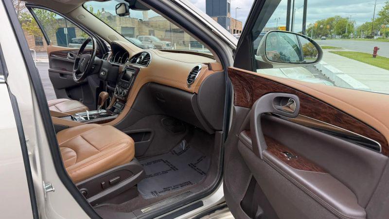 2017 Buick Enclave Leather