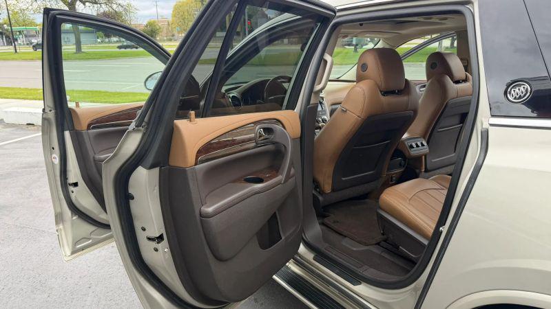 2017 Buick Enclave Leather