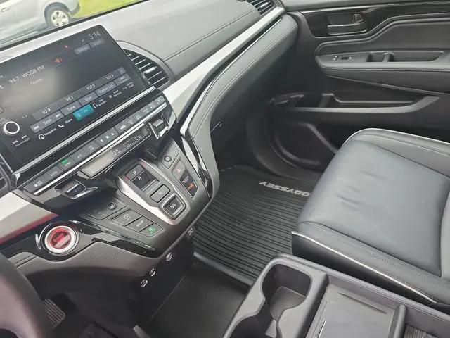 2025 Honda Odyssey Touring