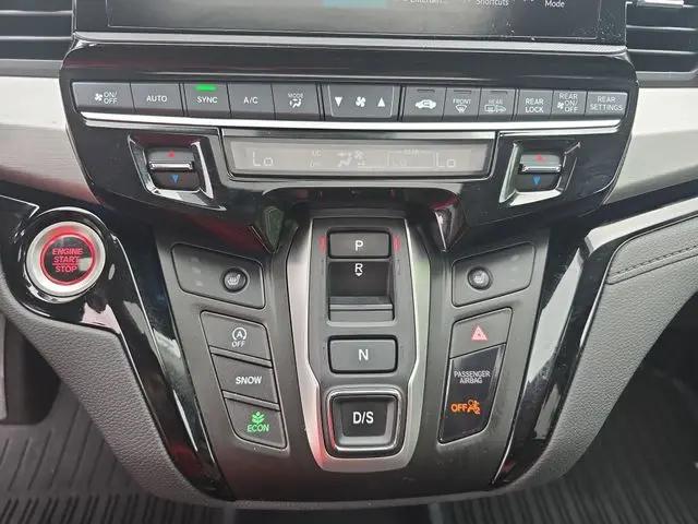2025 Honda Odyssey Touring
