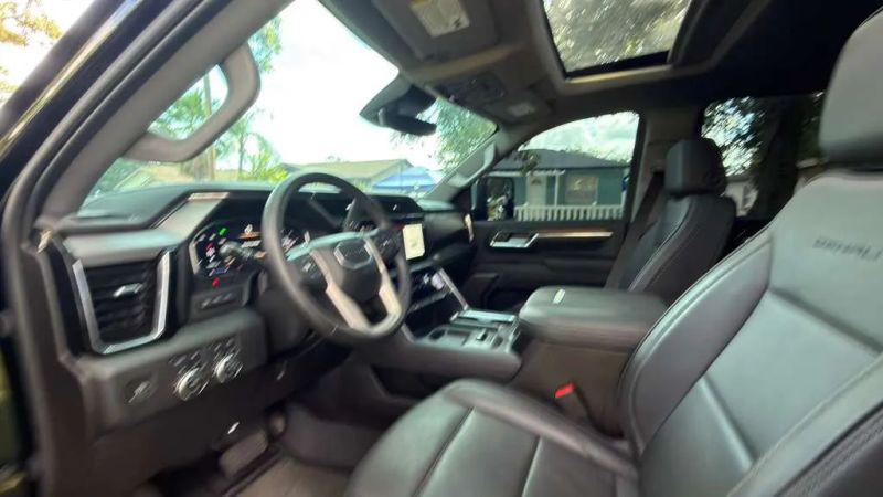 2025 GMC Sierra 3500HD Denali