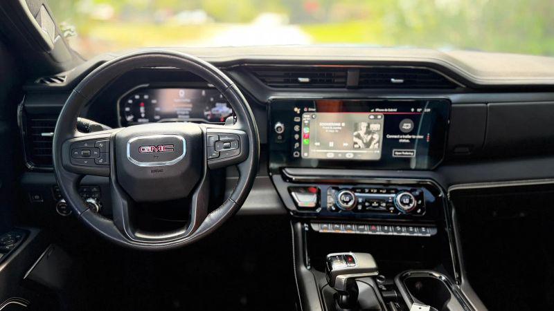 2023 GMC Sierra 1500 4WD Crew Cab Short Box AT4X