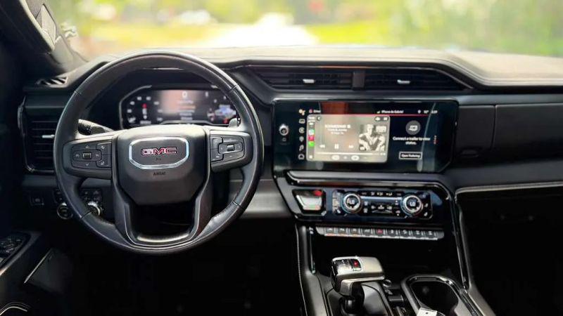 2023 GMC Sierra 1500 4WD Crew Cab Short Box AT4X
