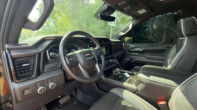 2023 GMC Sierra 1500 4WD Crew Cab Short Box AT4X