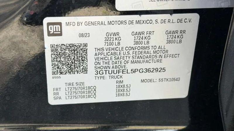 2023 GMC Sierra 1500 4WD Crew Cab Short Box AT4X
