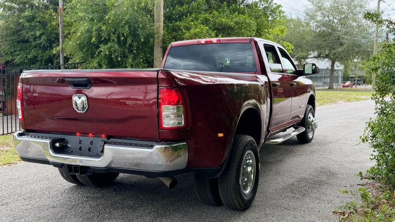 2019 Ram 3500 Tradesman Crew Cab 4x4 8' Box