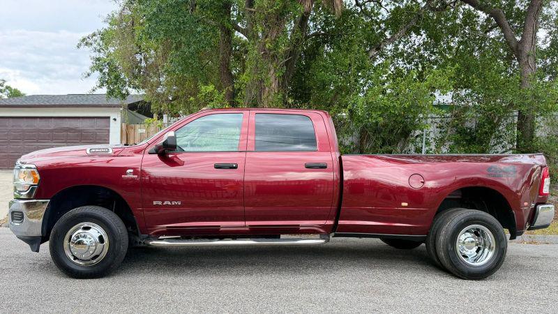 2019 Ram 3500 Tradesman Crew Cab 4x4 8' Box