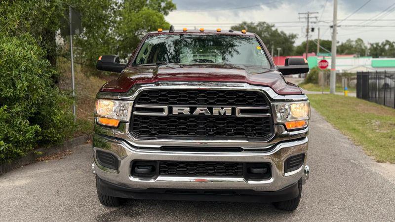 2019 Ram 3500 Tradesman Crew Cab 4x4 8' Box