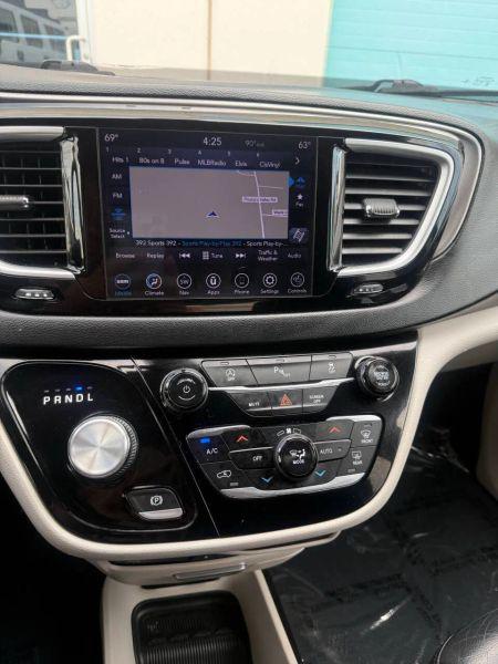 2020 Chrysler Pacifica Touring L Plus