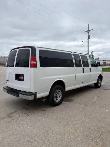 2016 Chevrolet Express LT
