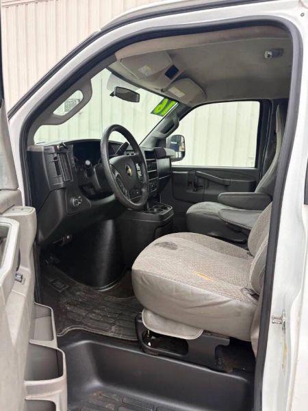 2016 Chevrolet Express LT