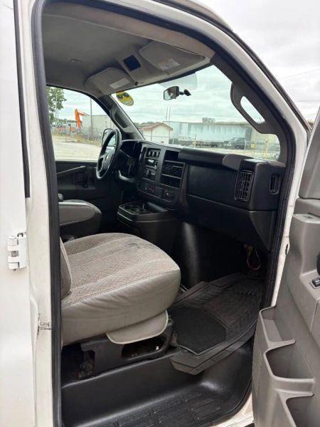 2016 Chevrolet Express LT