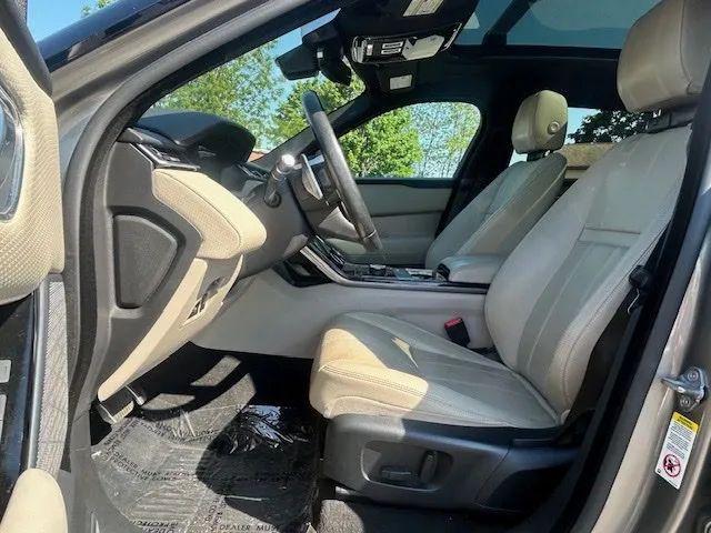 2019 Land Rover Range Rover Velar P250 R-Dynamic SE